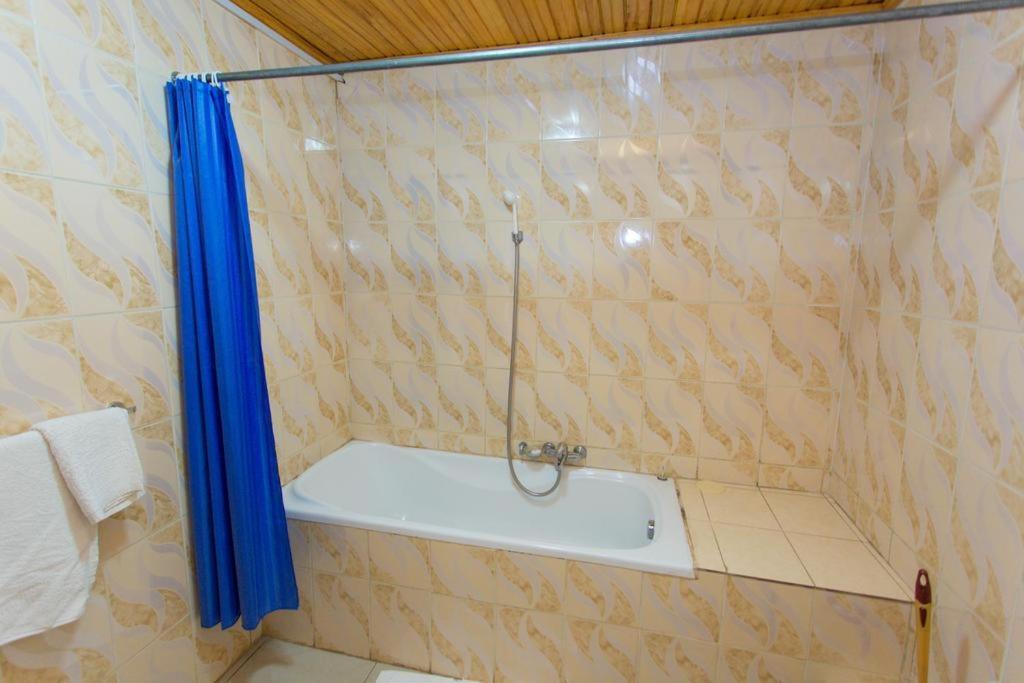 Civitas Hotel Кигали Экстерьер фото